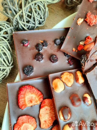 Тёмный шоколад ручной работы