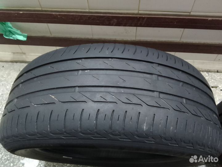 Bridgestone Turanza T001 215/55 R17