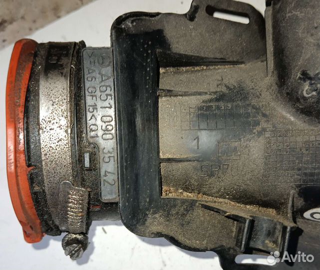 Трубопровод чистого воздуха Mercedes W205 OM651