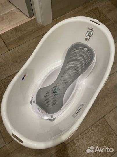 Ванночка для купания с горкой