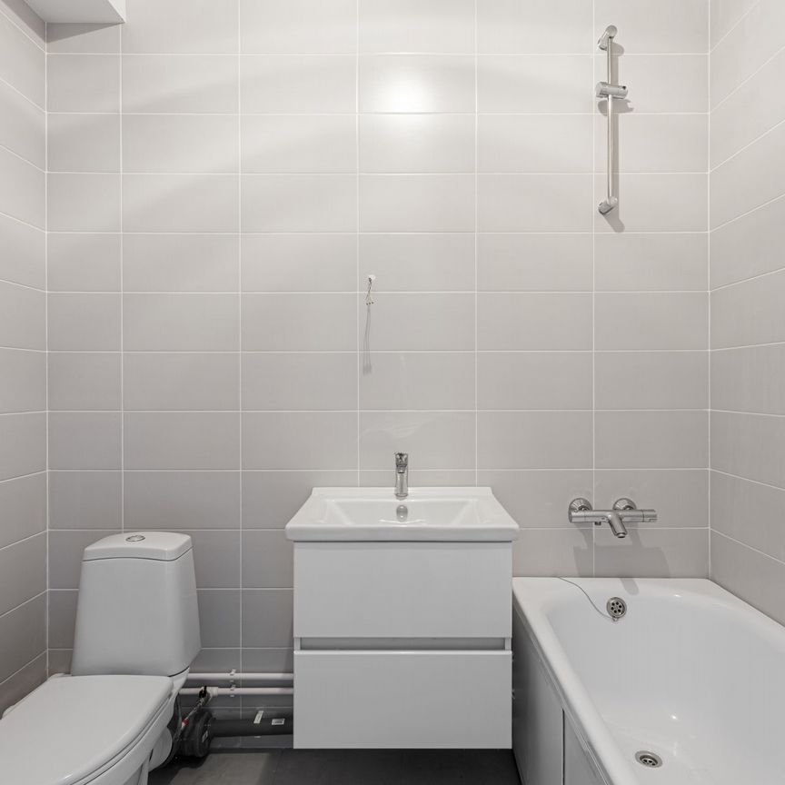 2-к. квартира, 50 м², 6/16 эт.