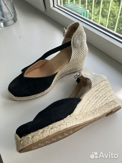 Босоножки 38р. нат. кожа Франция