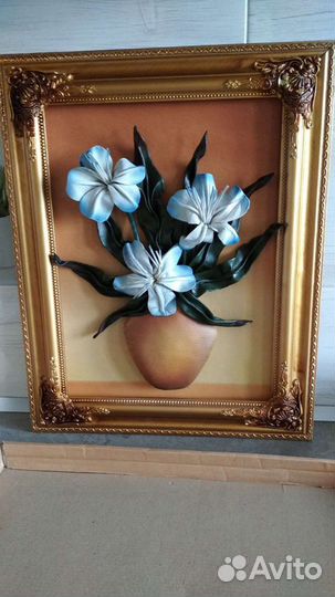 Две картины из натуральной кожи в коробке,новые