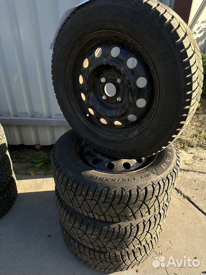 Goodyear Ultragrip 600 195/65 R15