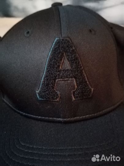 Кепки бейсболки новые ostin