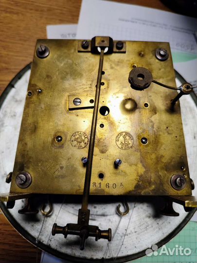 Старинные жильные настенные часы Gustav Becker