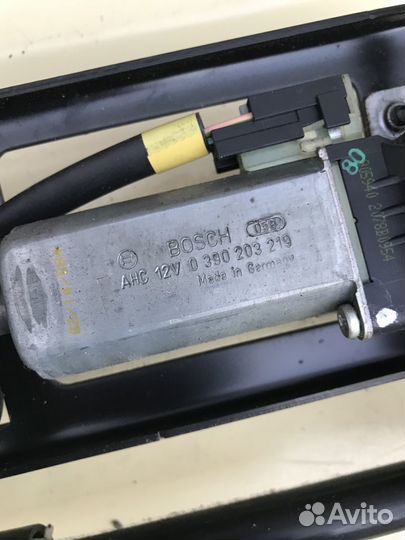 Салазки заднего сиденья Mercedes-Benz W221 S-klass