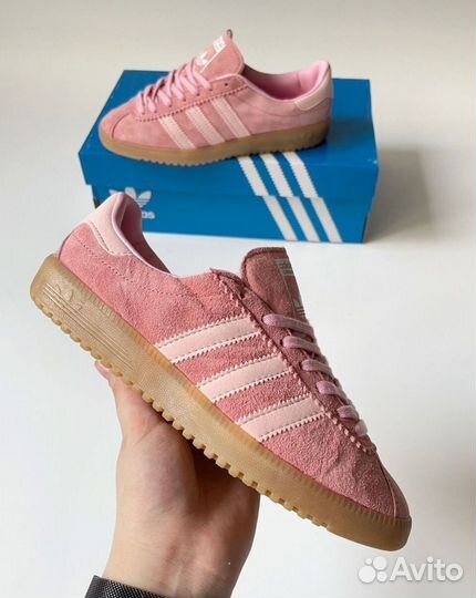 Adidas bermuda pink