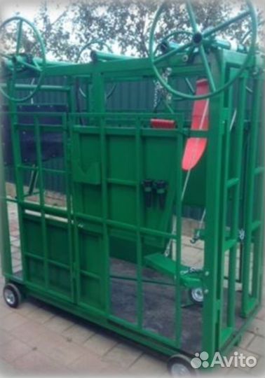 Станок для обработки копыт крс