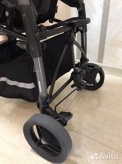 Прогулочная коляска peg perego si