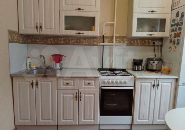 2-к. квартира, 65 м², 3/10 эт.