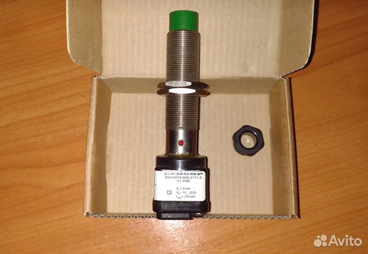 Вби-М18-86К-2111-3 индуктивный датчик сенсор