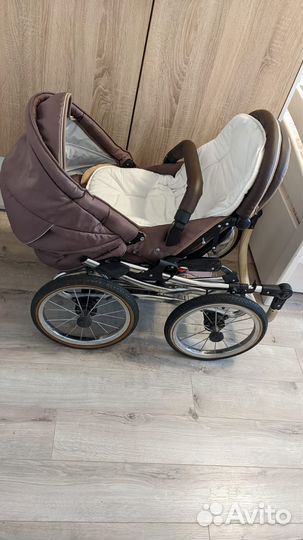 Коляска 2 в 1 Parusok классическая
