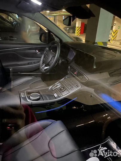 Hyundai Santa Fe 2.5 AT, 2021, 2 700 км