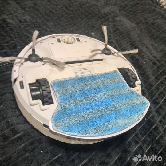 Робот пылесос Midea VCR03W