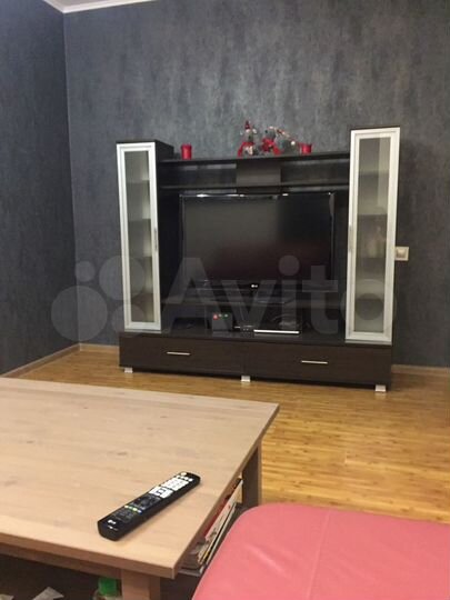 1-к. квартира, 42 м², 8/9 эт.