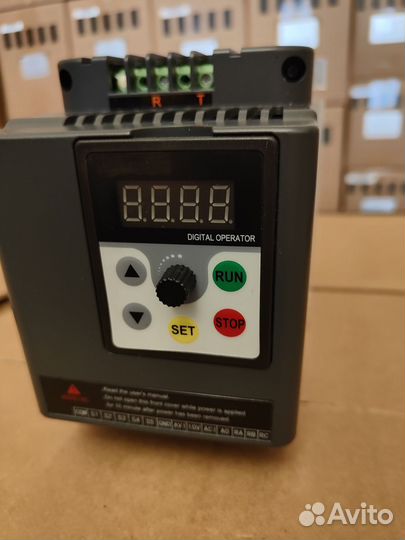 Преобразователь частоты 220 и 380 Вольт