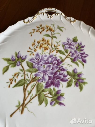 Фарфоровый поднос
