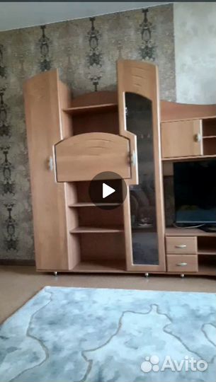 Стенка Горка в гостиную бу