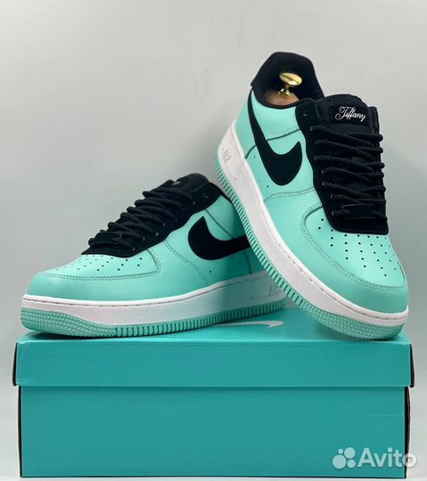 Nike Air Force 1 Low x Tiffany & Co. 1837