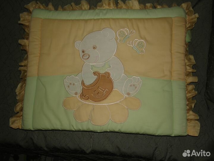 Бортики в кроватку