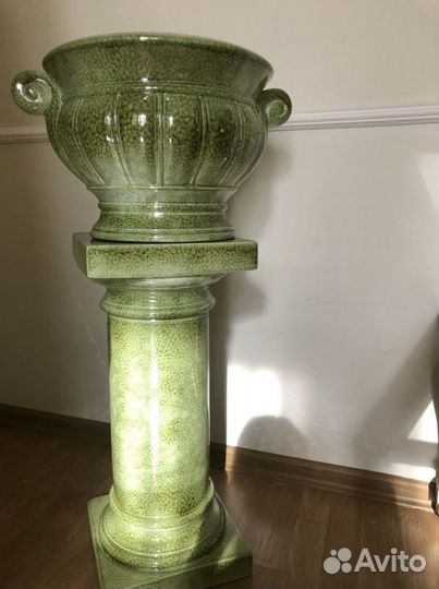 Подставка под цветы