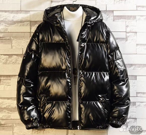 Женская одежда и обувь