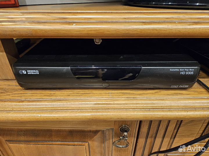 General satellite HD 9305