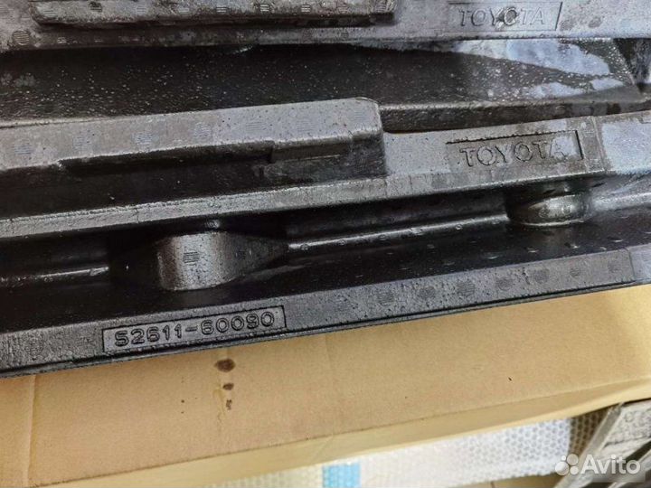 Абсорбер бампера Toyota Land Cruiser 200