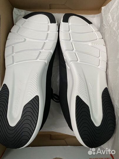 Кроссовки Demix