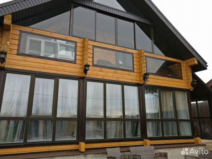 Окно в коттедж