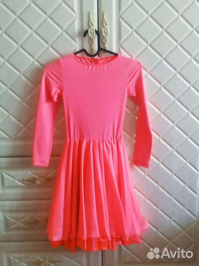 Платье для бальных танцев