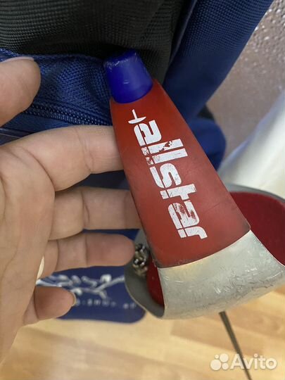 Спортивная форма фехтования (сабля) правша