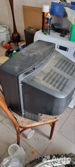 Телевизор hitachi