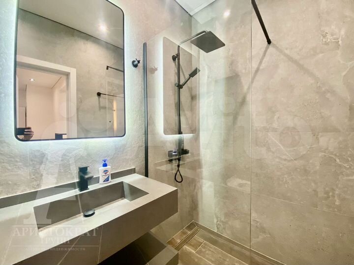 2-к. квартира, 67 м², 4/4 эт.