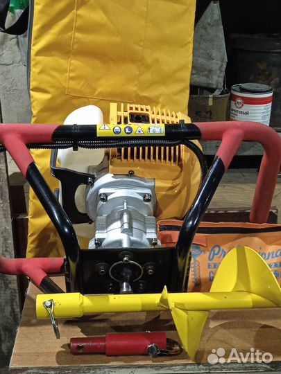 Мотоледобур