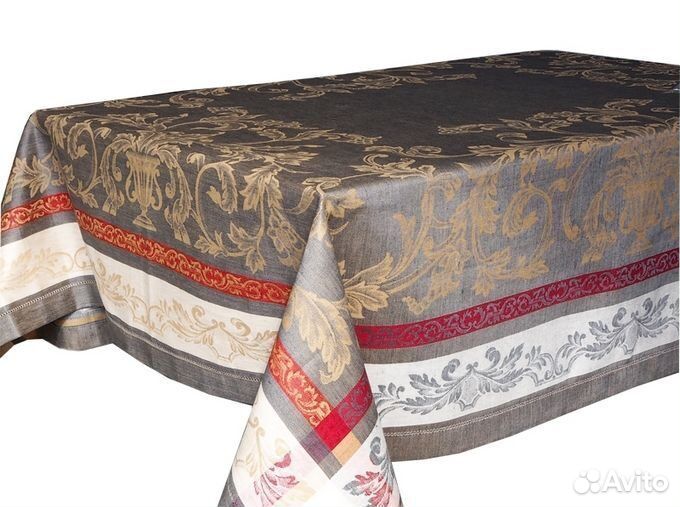 Скатерти жаккардовые 