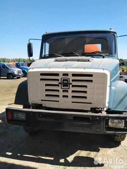 Автослесарь (Механик) по грузовым автомобилям