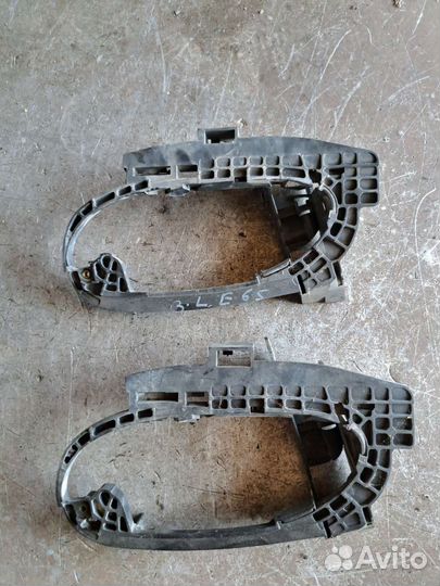 Кронштейн ручки двери задний левый BMW E65 E66