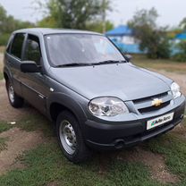 Chevrolet Niva 1.7 MT, 2012, 130 000 км, с пробегом, цена 720 000 руб.