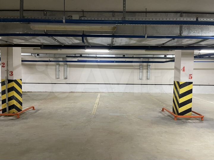 Машиноместо, 17 м²