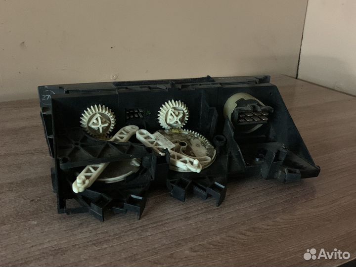 Блок управления отопителем Volvo S40