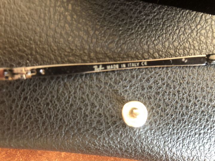 Солнцезащитные очки ray ban