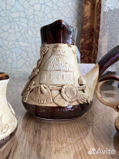 Турка с чашками