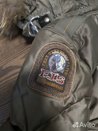 Пуховик женский parajumpers