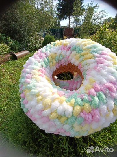 Подушка пончик