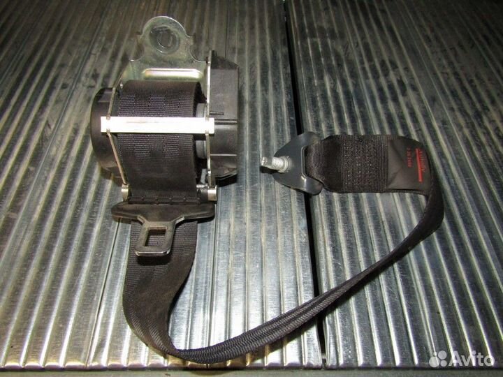 Ремень безопасности 508 2010