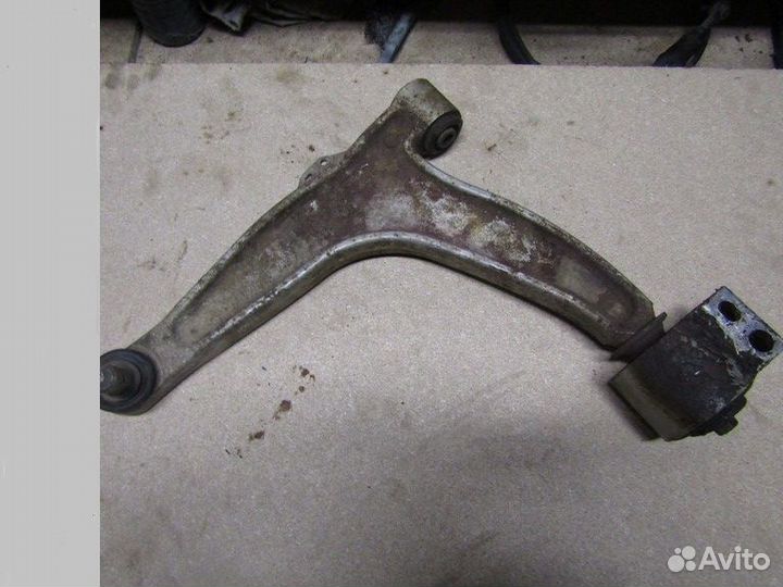 Рычаг передний левый Vectra C 2002-2008