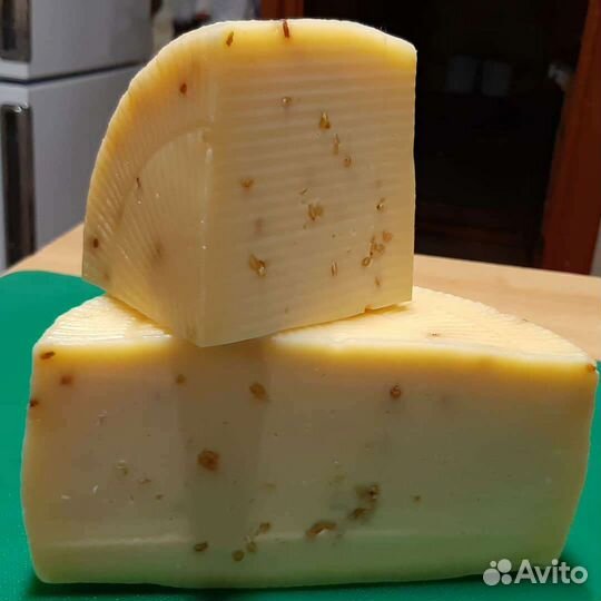 Свежее козье и коровье молоко