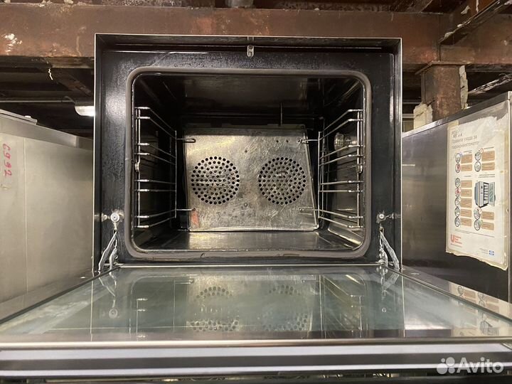 Конвекционная печь